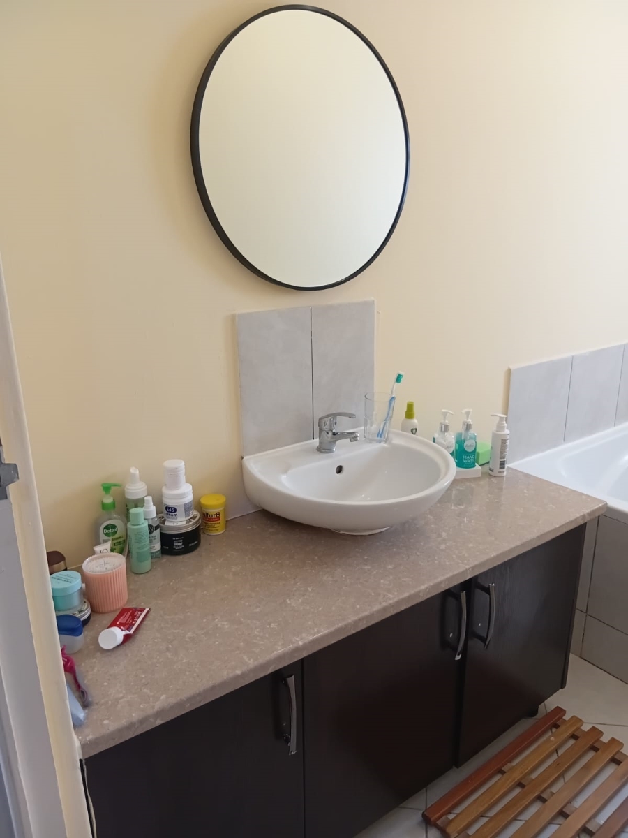 3 Bedroom Property for Sale in Kidds Beach Eastern Cape